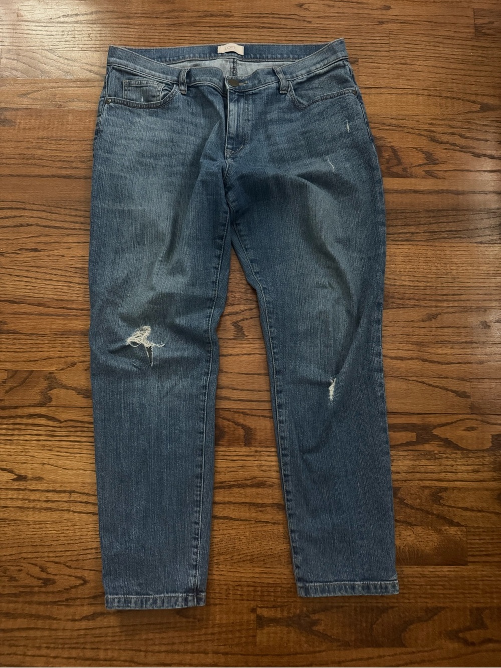 Loft Women’s Distressed Boyfriend jeans